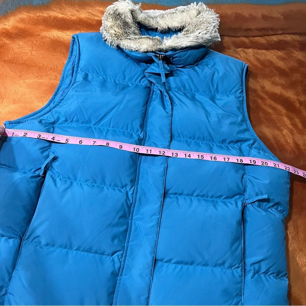 Vintage LL Bean Blue Down Puffer Vest detachable Faux Fur Collar XL